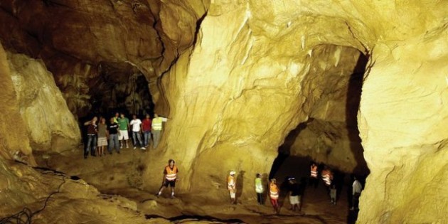 siddha-cave